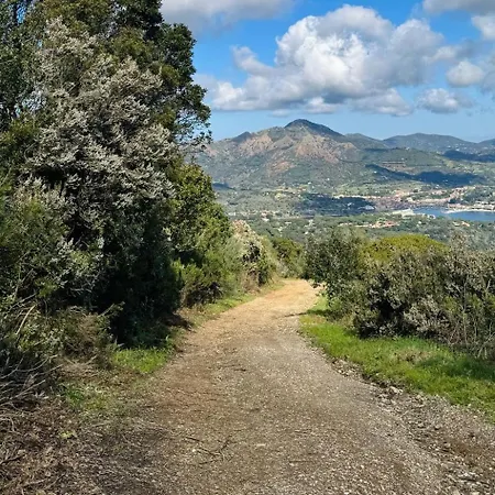 度假居 Casa Le Farfalle 卡波利韦里